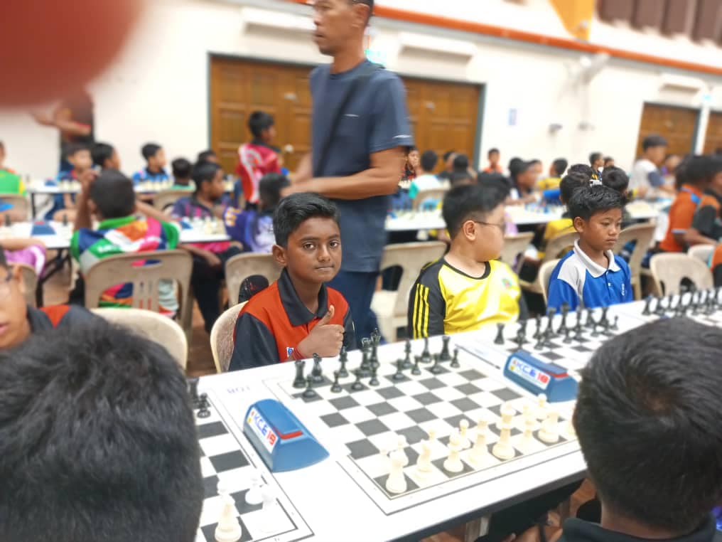 Chess tournament photo 5