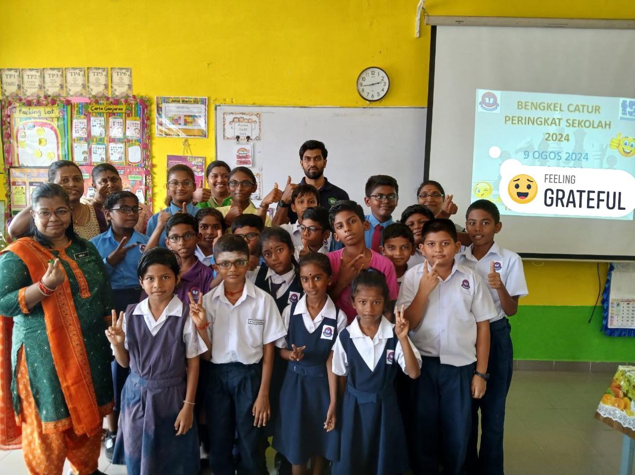 Master Sri Arena Chess Academy Group Photo